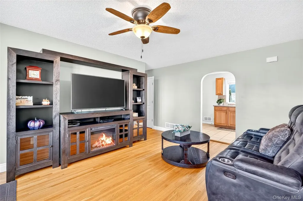 18 E Main Street Stony Point NY 10980