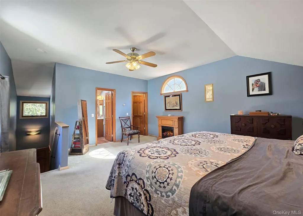 3 Broadway Ronkonkoma NY 11779
