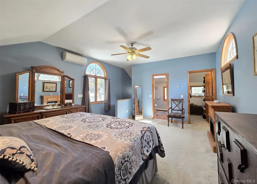 3 Broadway Ronkonkoma NY 11779