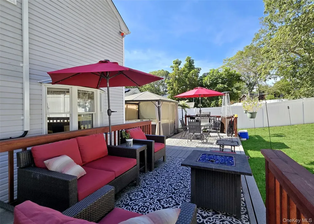 3 Broadway Ronkonkoma NY 11779