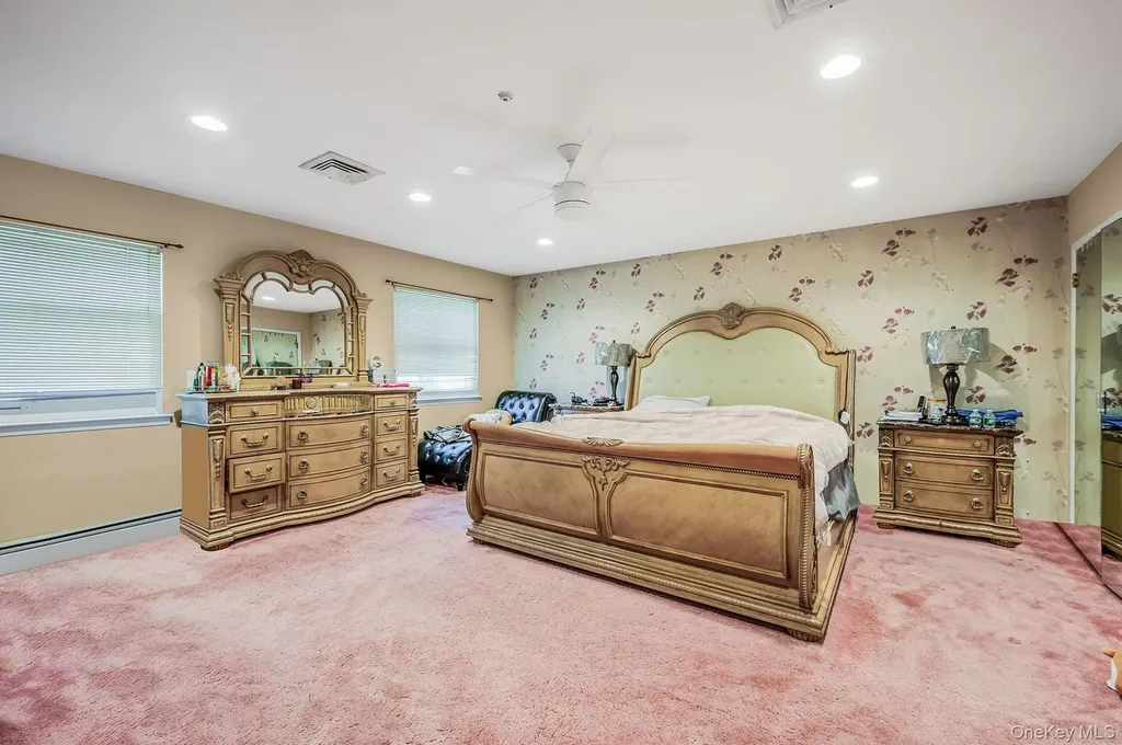 19 Dumond Place Coram NY 11727