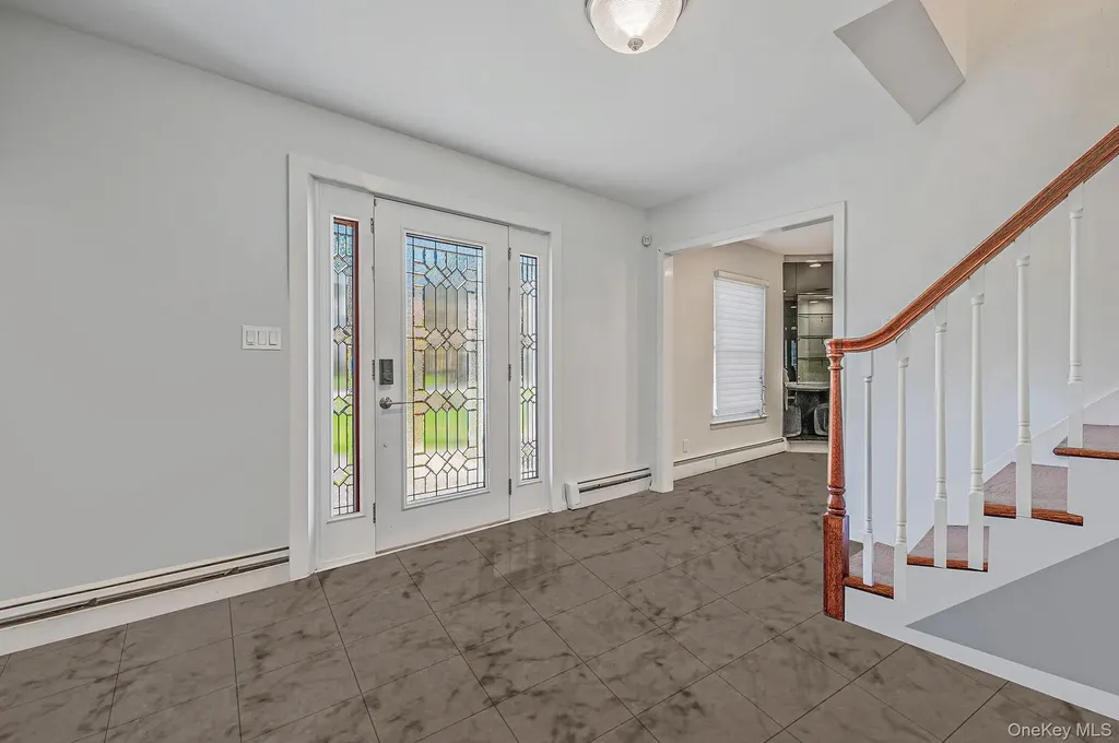 19 Dumond Place Coram NY 11727