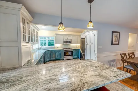 190 Academy Street Bayport NY 11705