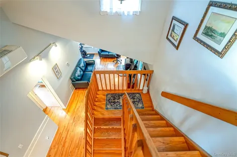 190 Academy Street Bayport NY 11705