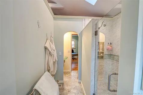 190 Academy Street Bayport NY 11705