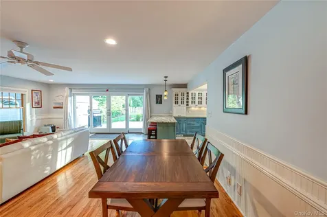 190 Academy Street Bayport NY 11705