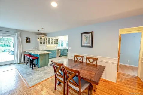 190 Academy Street Bayport NY 11705