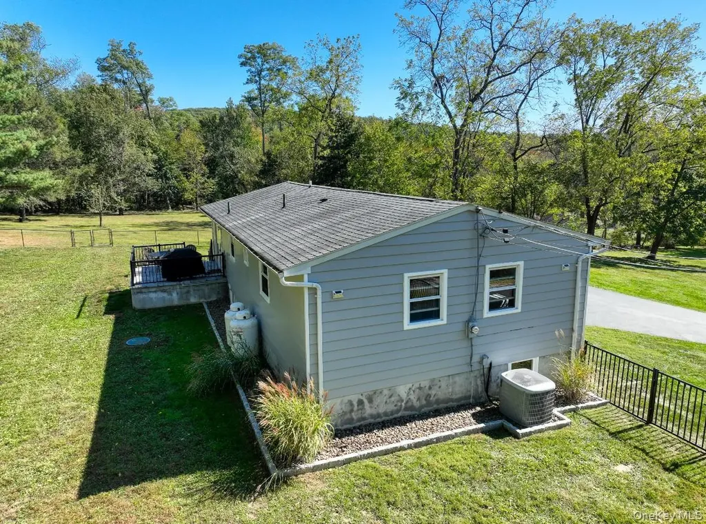174 Smithtown Road Fishkill NY 12524