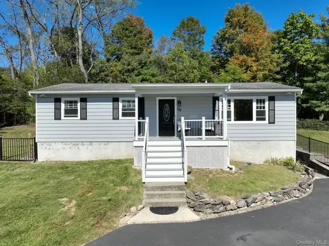 174 Smithtown Road Fishkill NY 12524