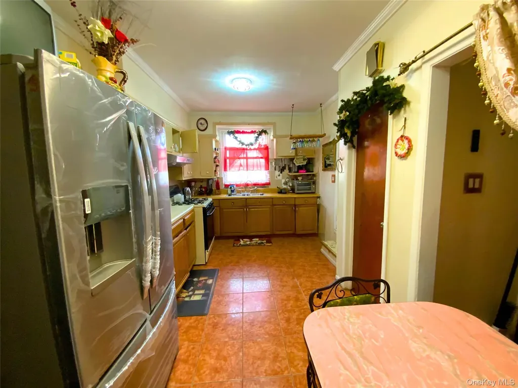 552 Beach 68th Street Arverne NY 11692