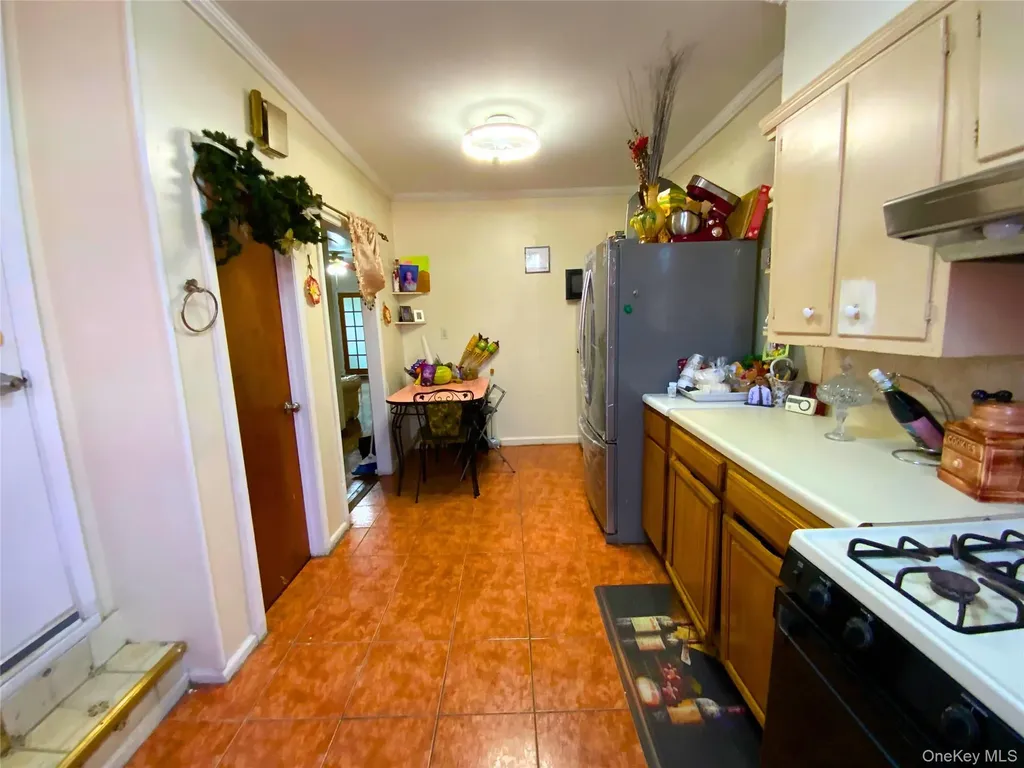 552 Beach 68th Street Arverne NY 11692