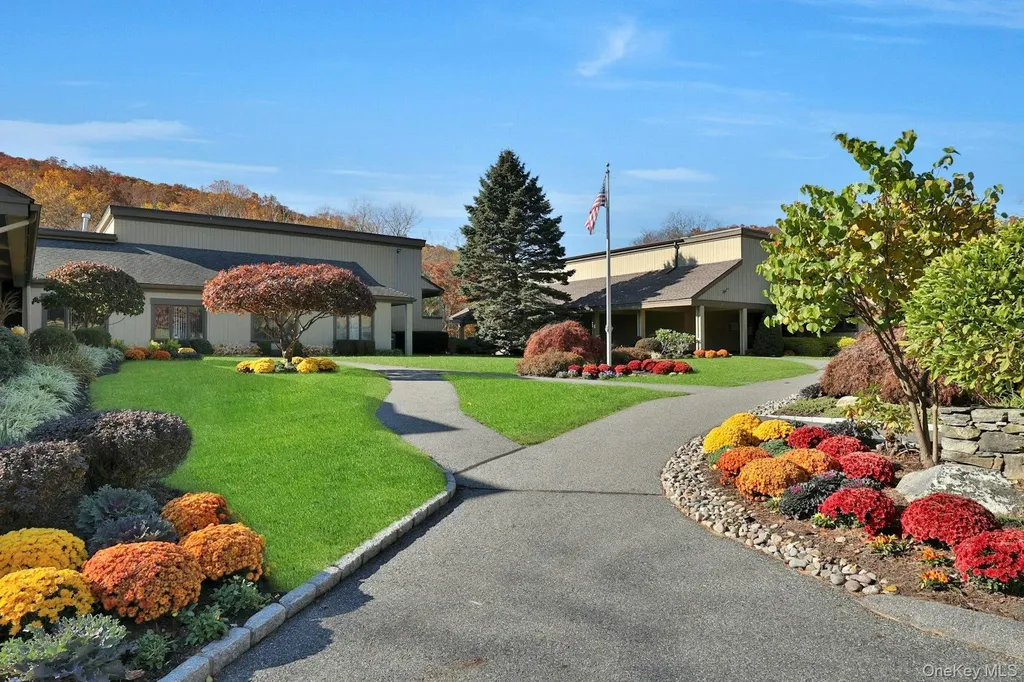 593B Heritage Hills Somers NY 10589