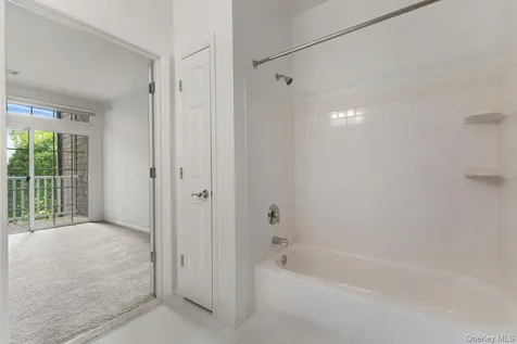 850 E Main Street Stamford CT 06902