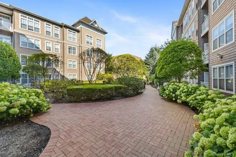 850 E Main Street Stamford CT 06902