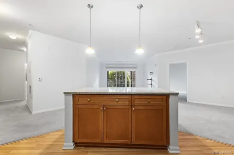 850 E Main Street Stamford CT 06902