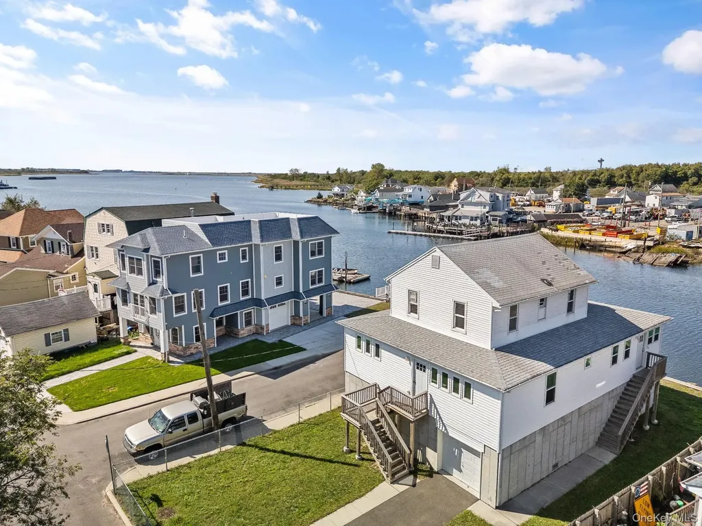 41 West Avenue Lawrence NY 11559