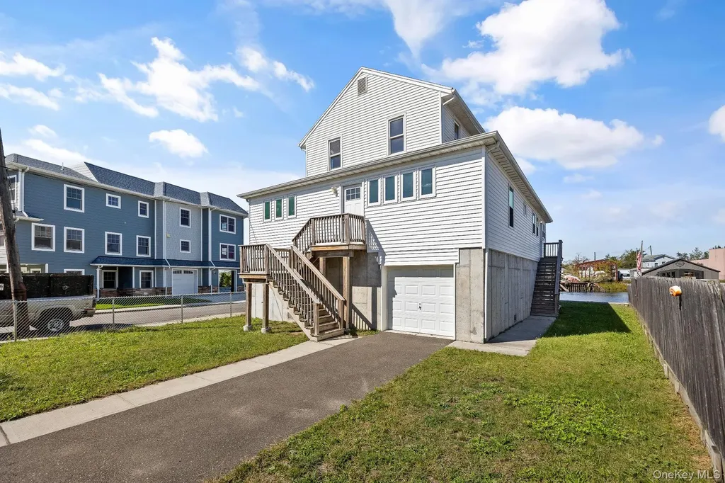 41 West Avenue Lawrence NY 11559