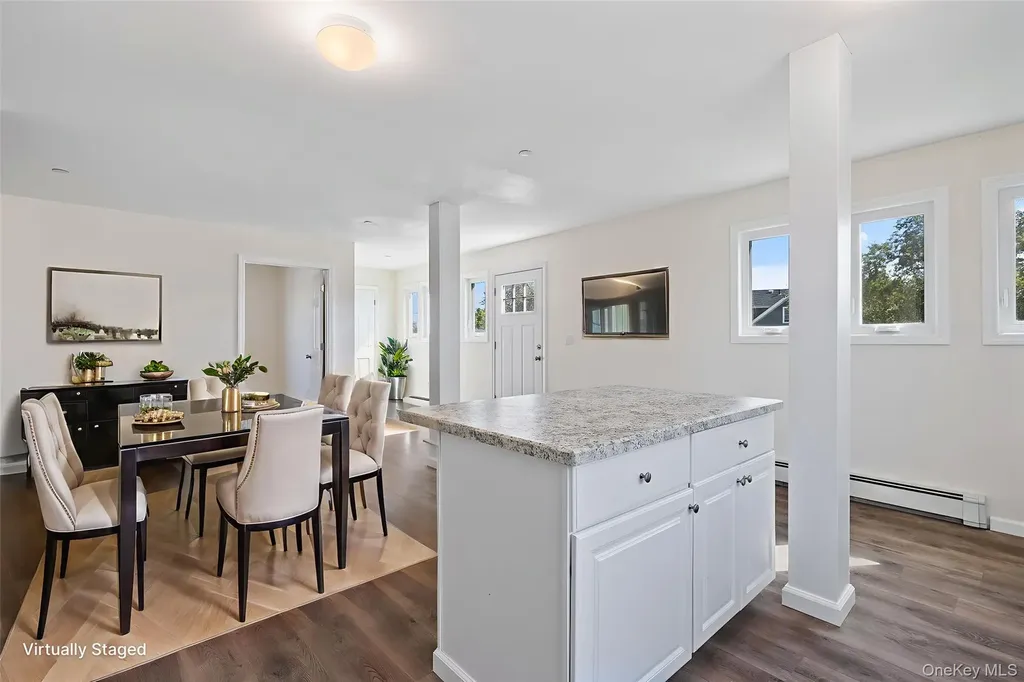 41 West Avenue Lawrence NY 11559