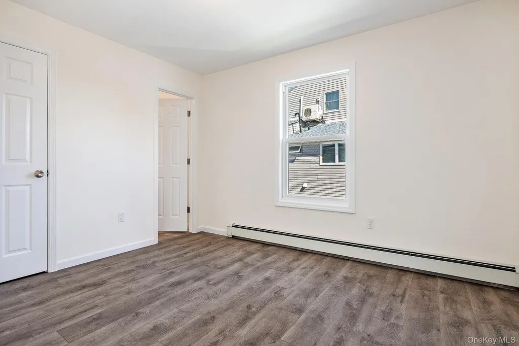41 West Avenue Lawrence NY 11559
