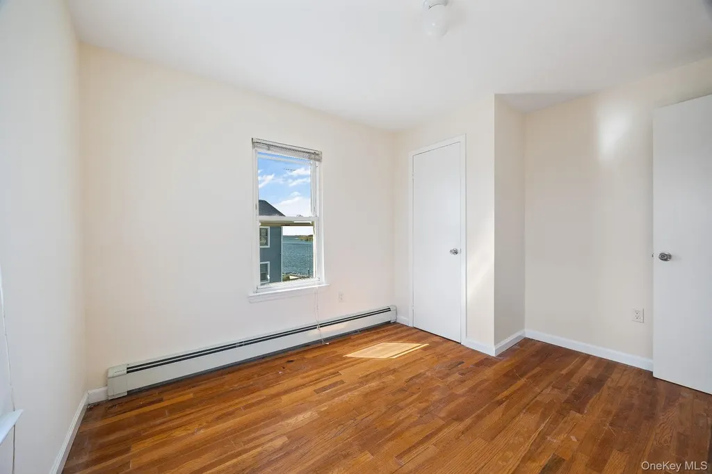 41 West Avenue Lawrence NY 11559