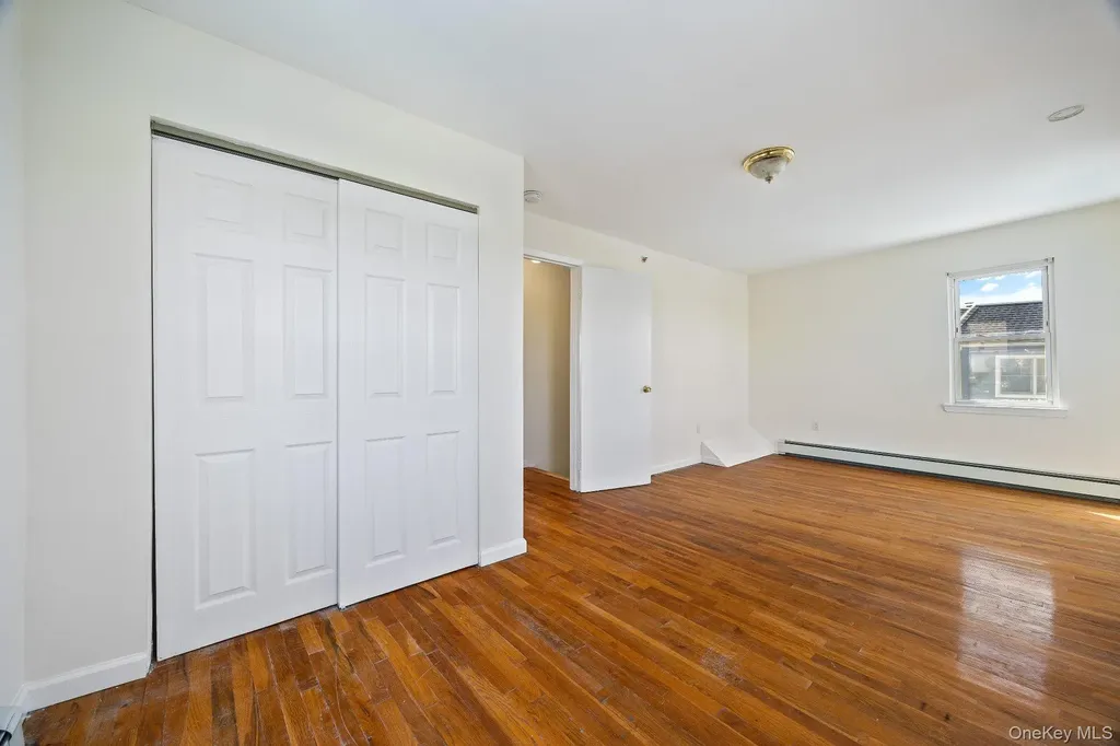 41 West Avenue Lawrence NY 11559