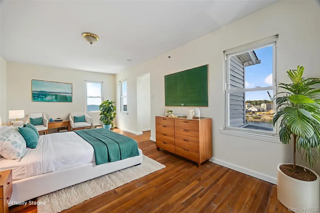 41 West Avenue Lawrence NY 11559