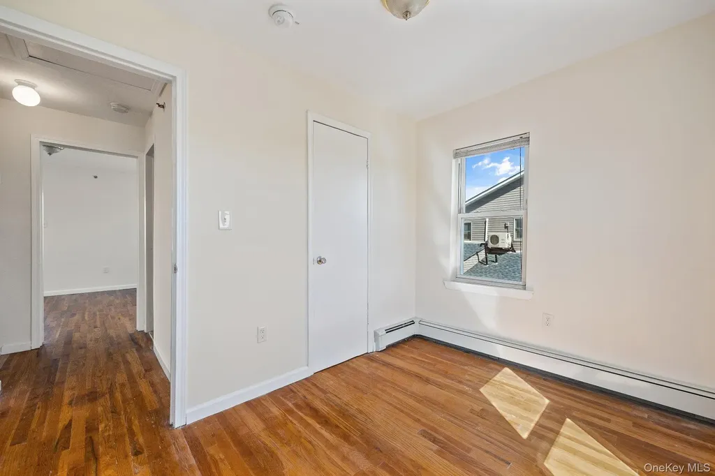 41 West Avenue Lawrence NY 11559