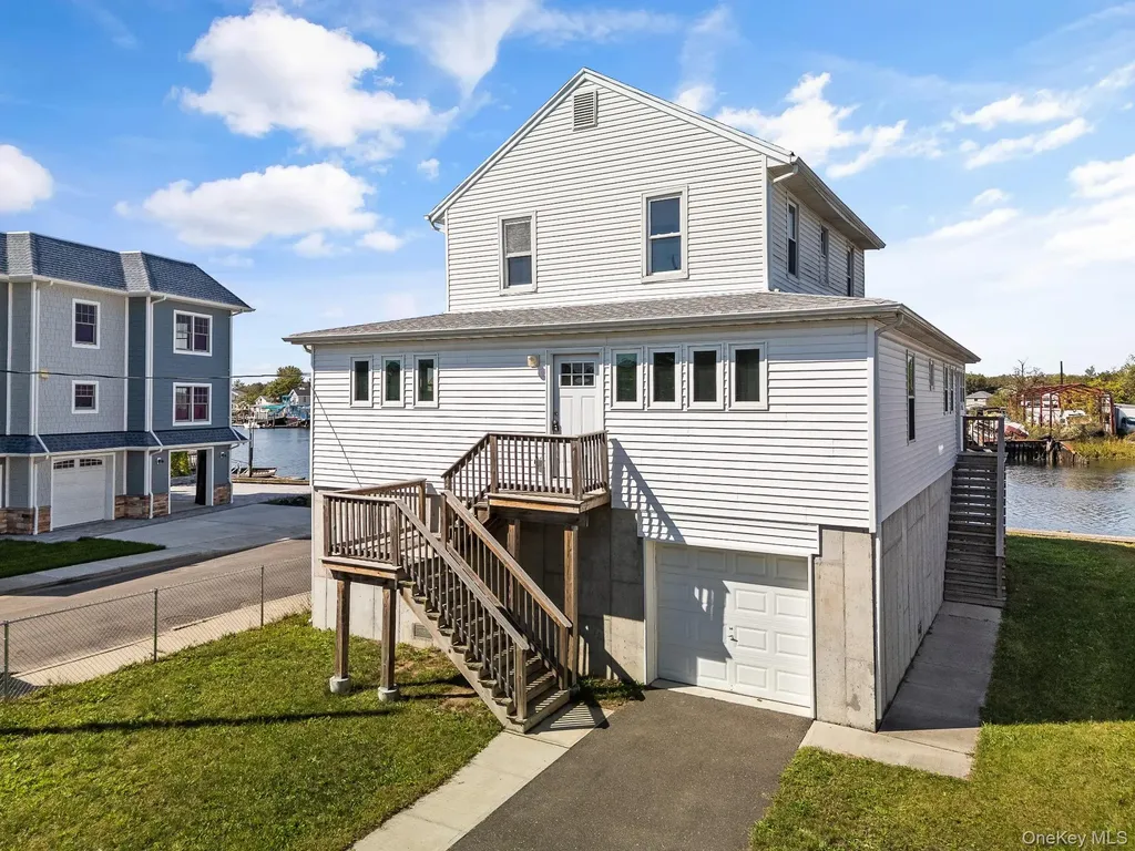 41 West Avenue Lawrence NY 11559