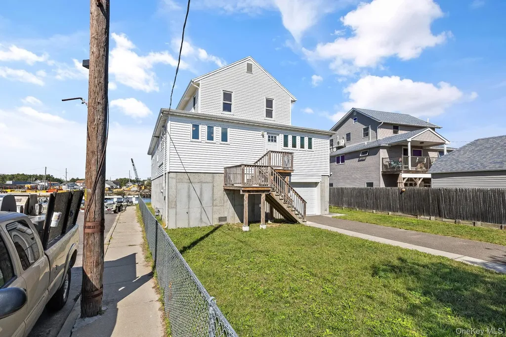 41 West Avenue Lawrence NY 11559