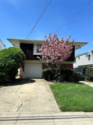 3128 Schreiber Place Baldwin NY 11510