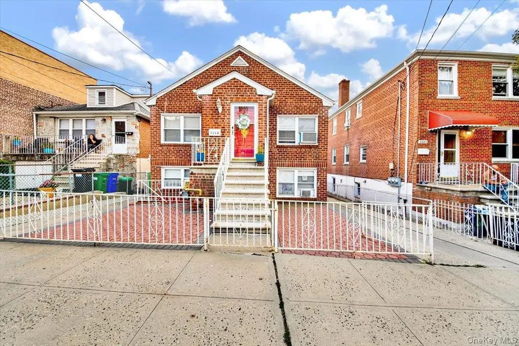 3226 Ampere Avenue Bronx NY 10465
