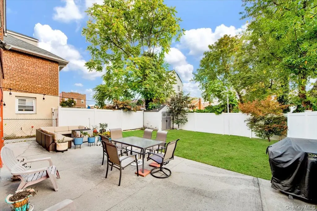 3226 Ampere Avenue Bronx NY 10465