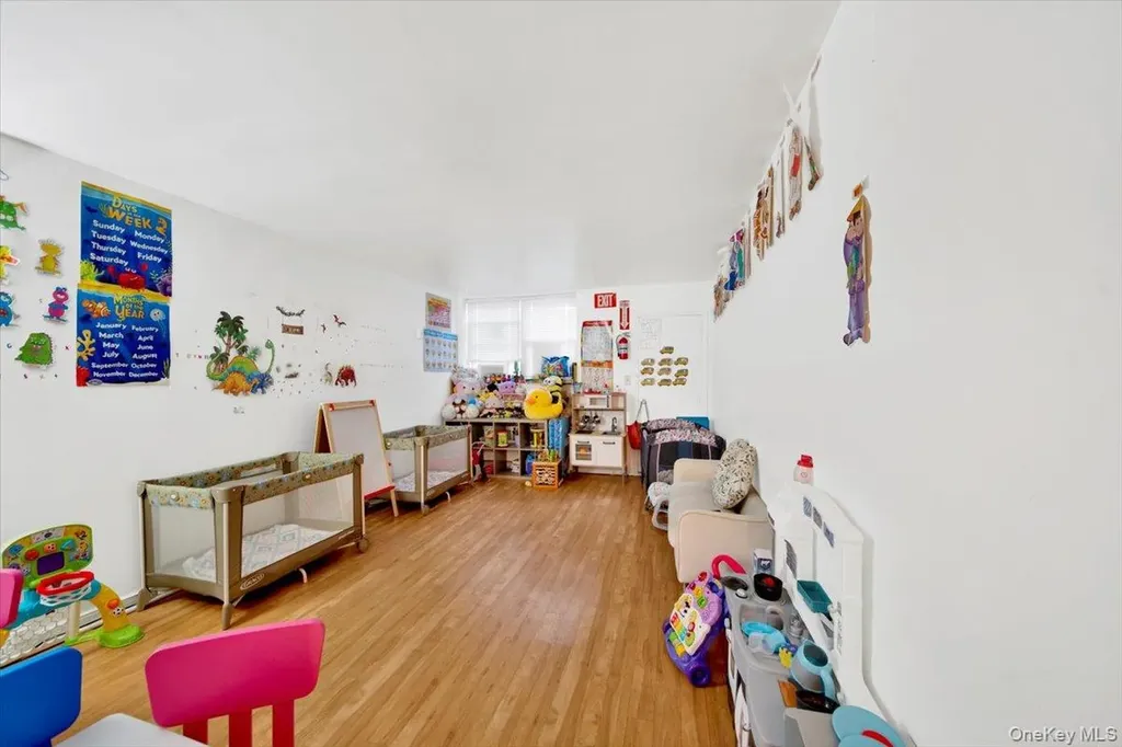 3226 Ampere Avenue Bronx NY 10465