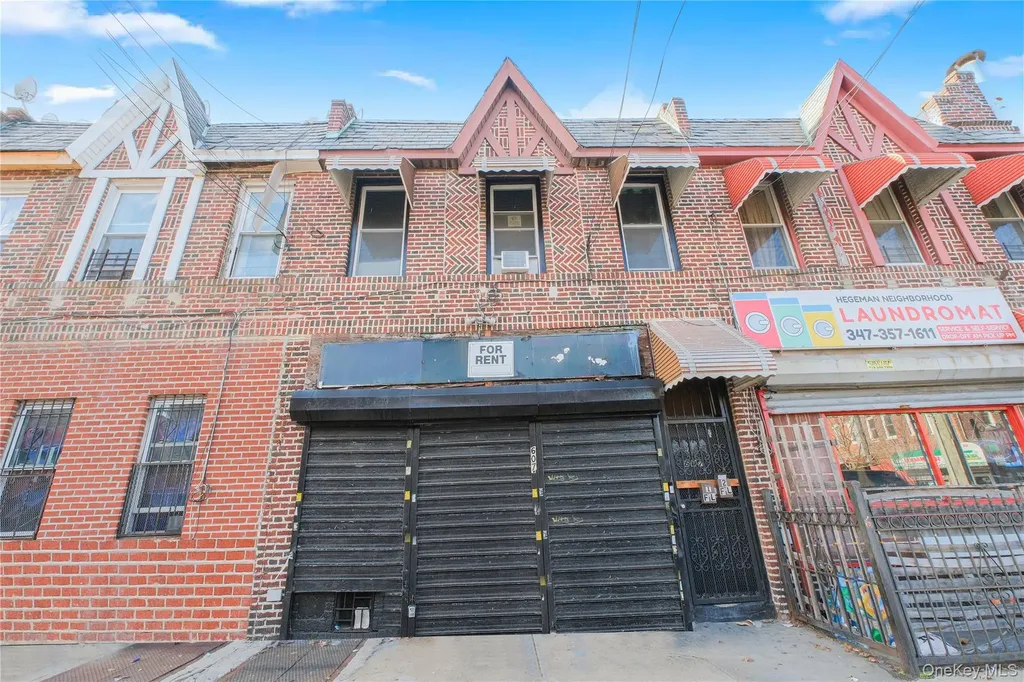 607 Hegeman Avenue Brooklyn NY 11207