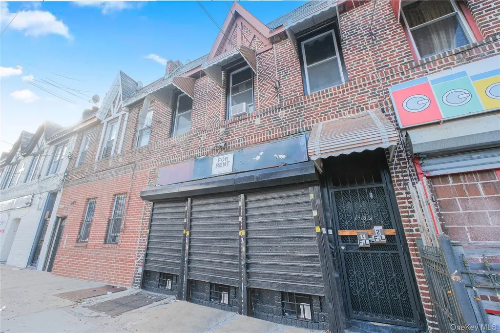 607 Hegeman Avenue Brooklyn NY 11207