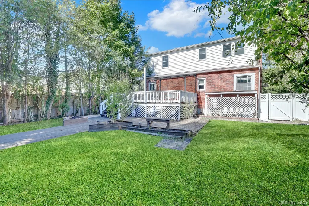 30 Kilroy Drive Mastic NY 11950