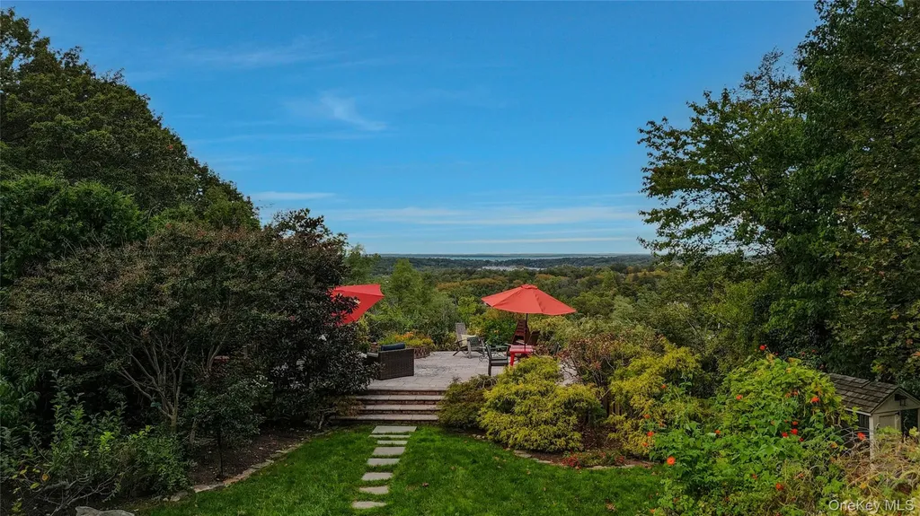 35 Semon Road Huntington NY 11743