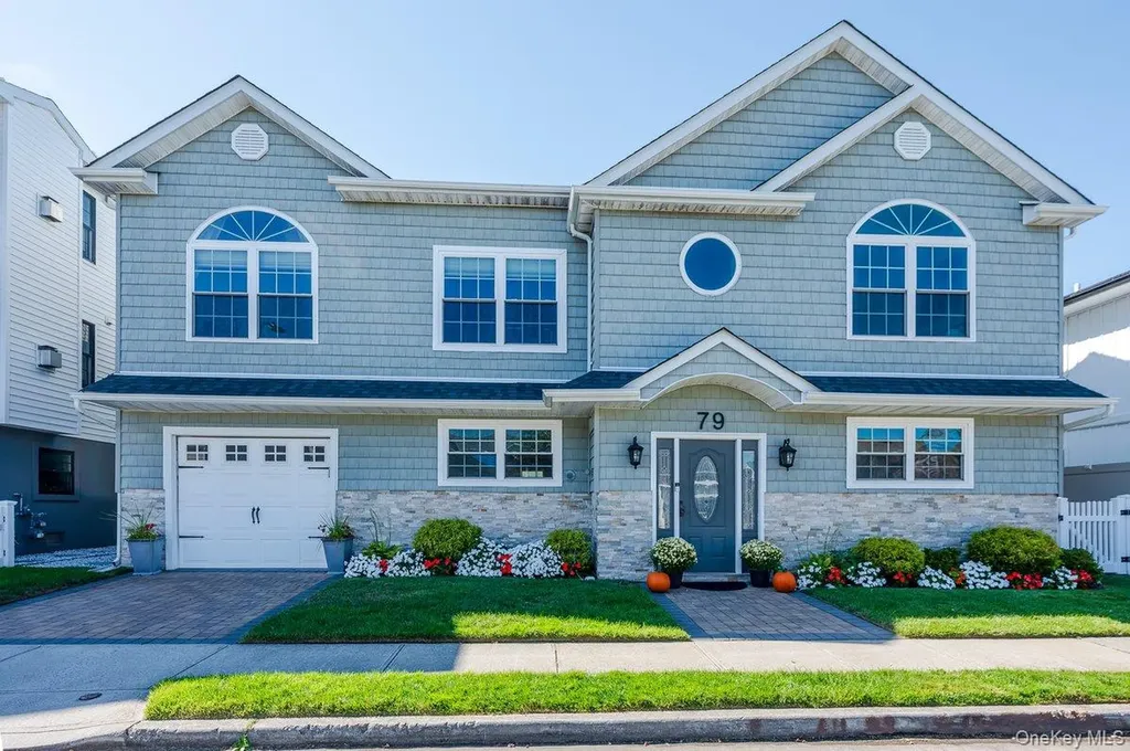 79 Curley Street Long Beach NY 11561