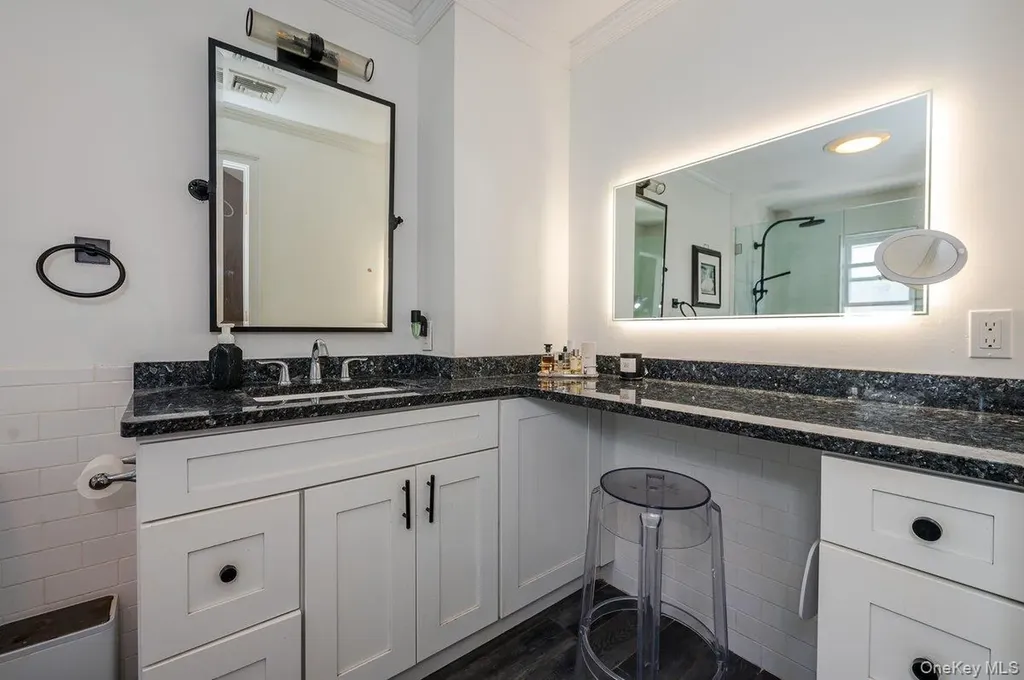 79 Curley Street Long Beach NY 11561