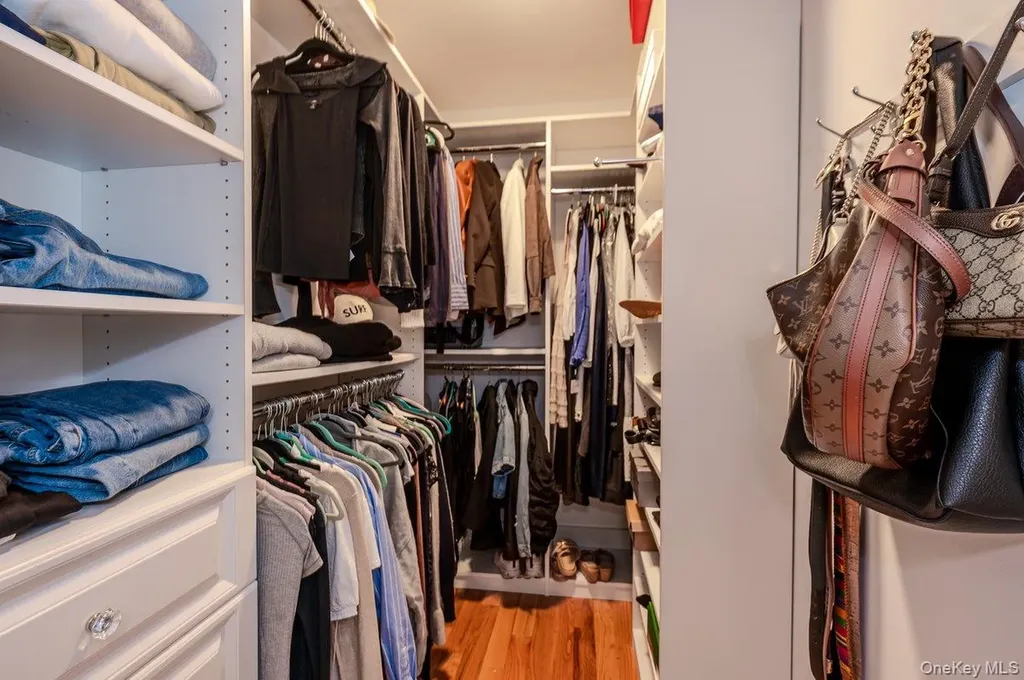 79 Curley Street Long Beach NY 11561
