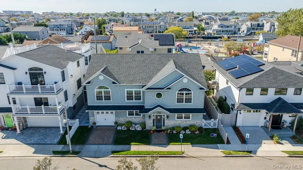 79 Curley Street Long Beach NY 11561