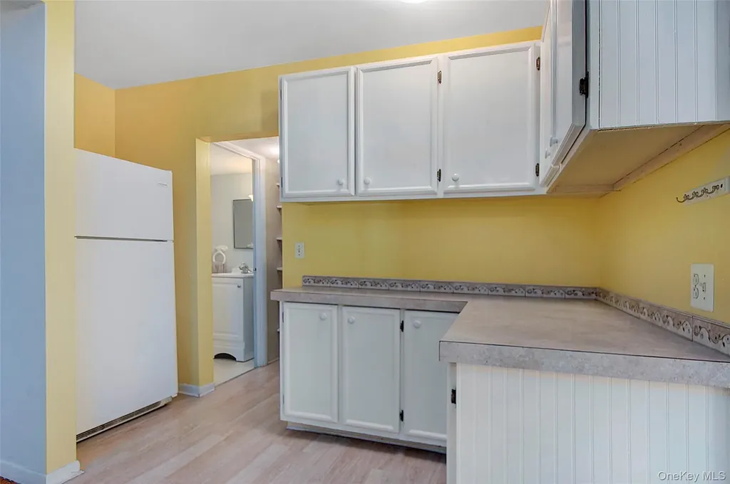 37 Friendly Way Stormville NY 12582