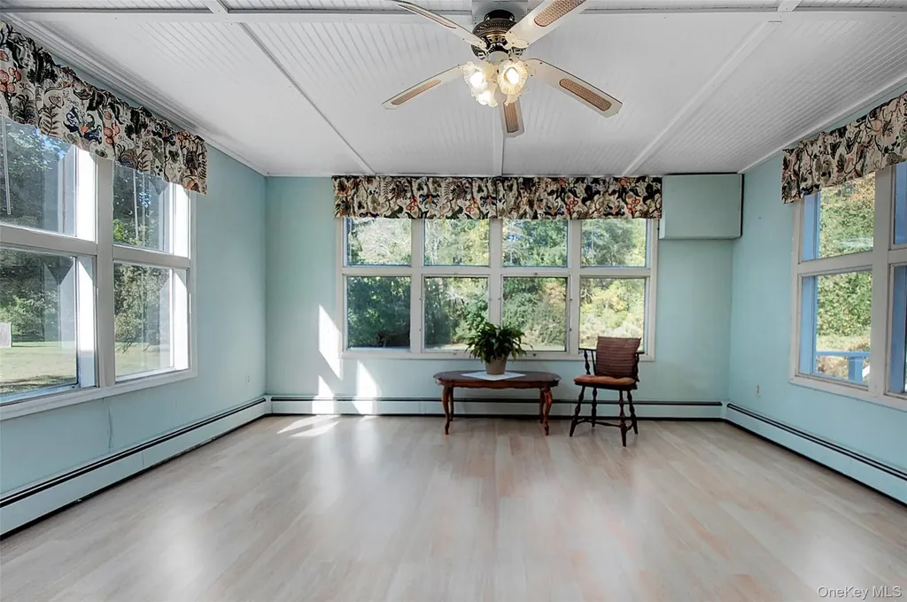 37 Friendly Way Stormville NY 12582
