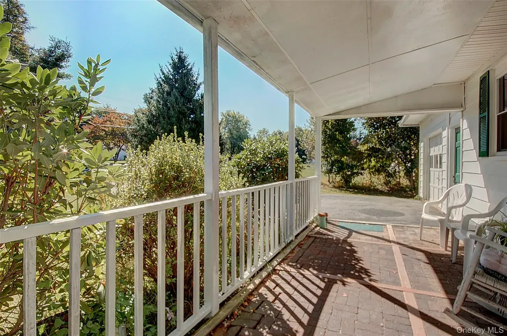 37 Friendly Way Stormville NY 12582