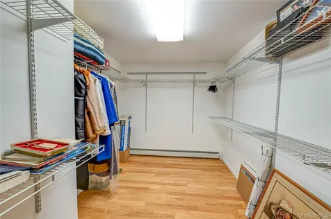 81 Kenwood Drive Bohemia NY 11716