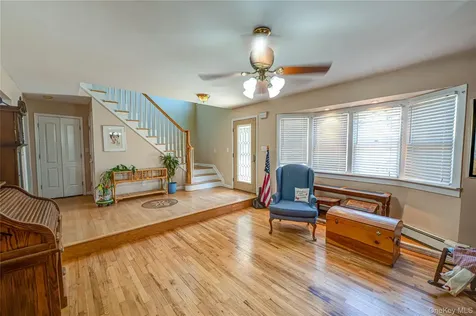 81 Kenwood Drive Bohemia NY 11716