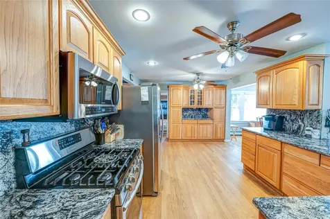 81 Kenwood Drive Bohemia NY 11716