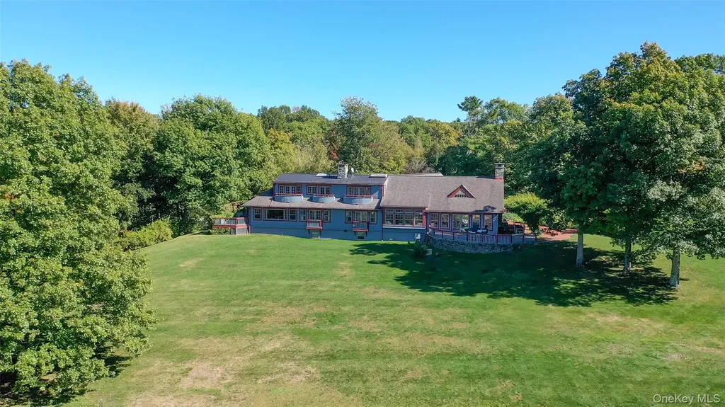 926 Turkey Hill Road Red Hook NY 12571
