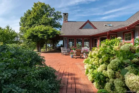 926 Turkey Hill Road Red Hook NY 12571