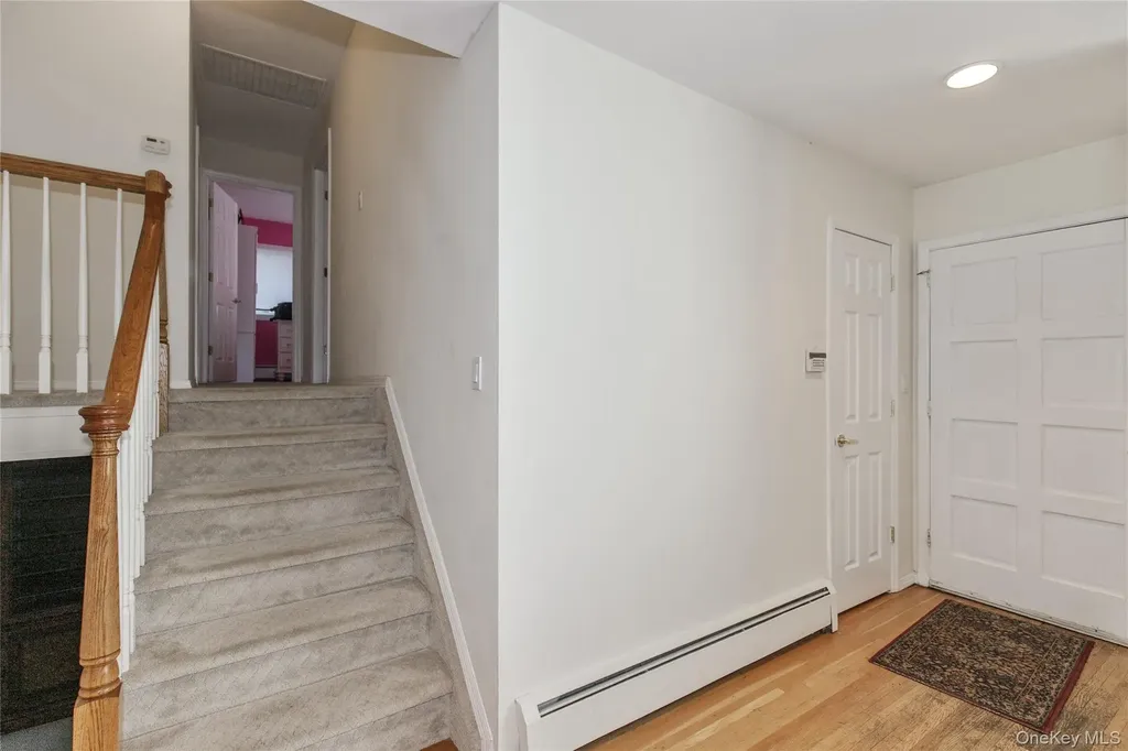 61 Mitchell Avenue Plainview NY 11803